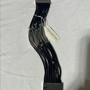 Splendid Black and Silver Bracelet